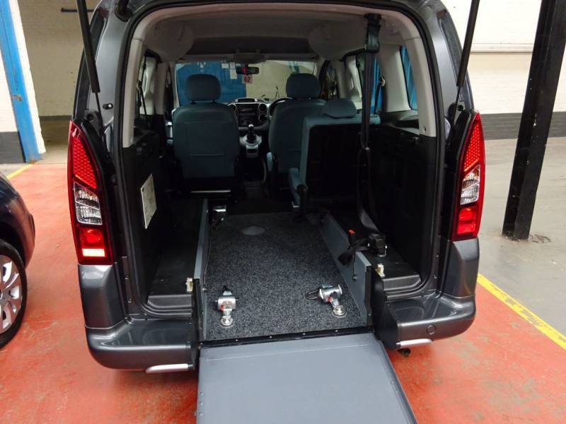 Buying a Wheelchair Accessible Vehicle